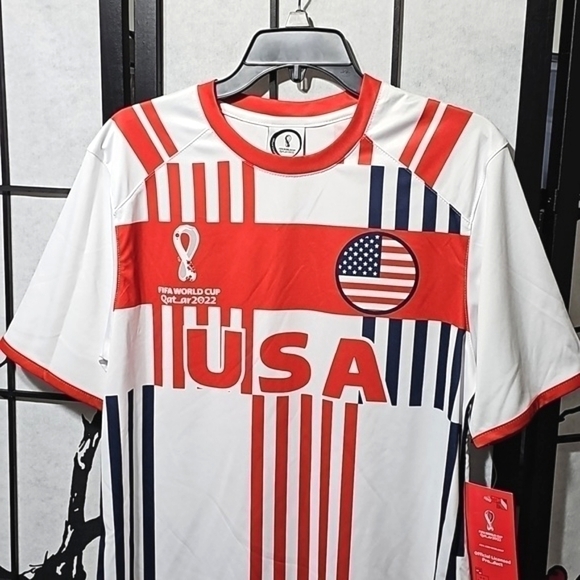 Fifa World Cup 2022 USA Red White Blue Shirt Medium NWT‎ - Picture 2 of 6
